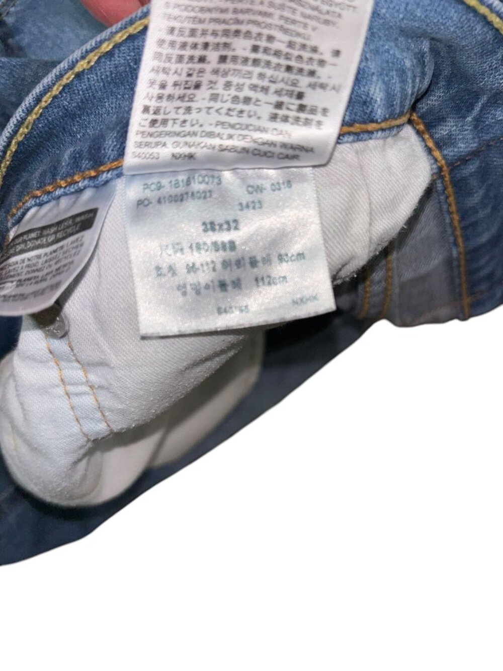 Levi's 541 Men's 38x32 Denim Jeans - Picture 7 of 12